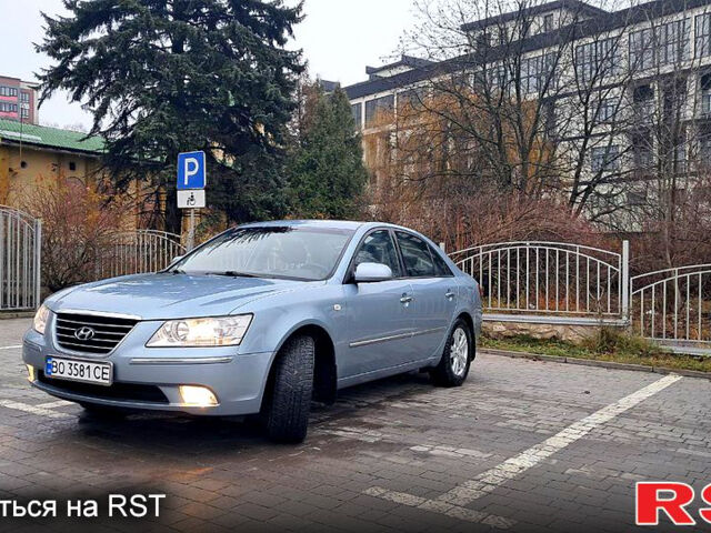 Хендай Соната 2008 у Тернополі на Automoto.ua Сірий Хендай Соната, об'ємом двигуна 2 л та пробігом 127 тис. км за 7600 $, фото 2 на Automoto.ua