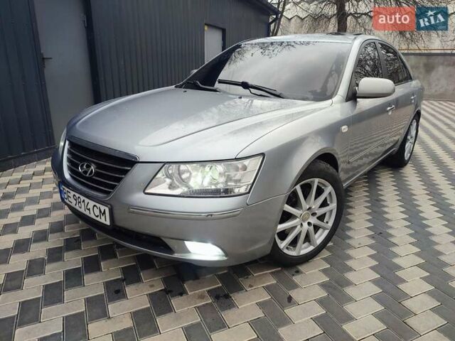 Сірий Хендай Соната, об'ємом двигуна 3.34 л та пробігом 280 тис. км за 7000 $, фото 23 на Automoto.ua