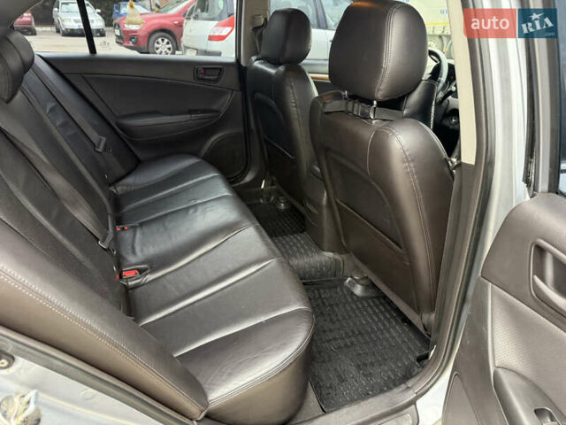 Серый Хендай Соната, объемом двигателя 2.4 л и пробегом 266 тыс. км за 8500 $, фото 20 на Automoto.ua