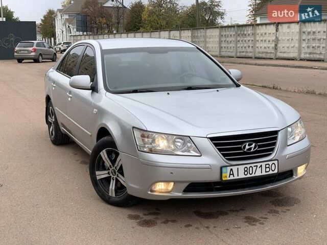 Хендай Соната 2008 в Киеве на Automoto.ua Серый Хендай Соната, объемом двигателя 2 л и пробегом 200 тыс. км за 5700 $, фото 26 на Automoto.ua