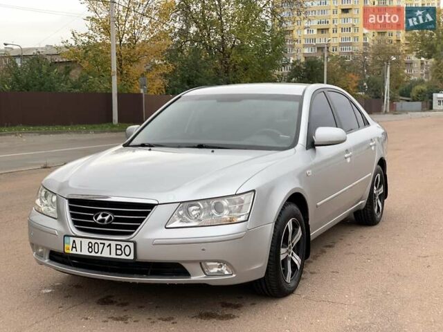 Хендай Соната 2008 в Киеве на Automoto.ua Серый Хендай Соната, объемом двигателя 2 л и пробегом 200 тыс. км за 5700 $, фото 5 на Automoto.ua