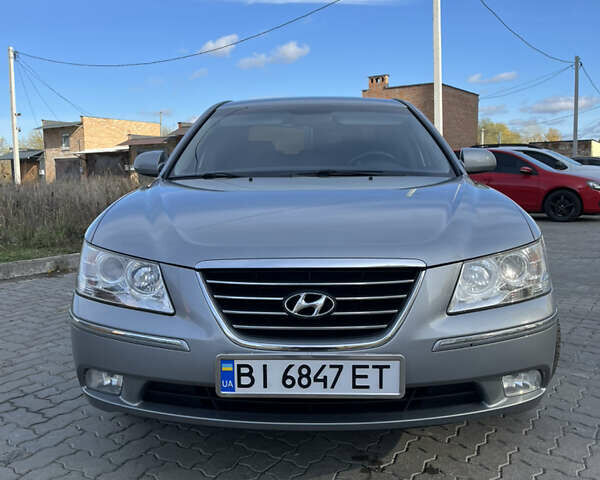 Хендай Соната 2008 у Полтаві на Automoto.ua Сірий Хендай Соната, об'ємом двигуна 2 л та пробігом 174 тис. км за 7300 $, фото 5 на Automoto.ua