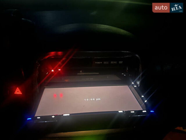 Сірий Хендай Соната, об'ємом двигуна 2.36 л та пробігом 197 тис. км за 6500 $, фото 38 на Automoto.ua