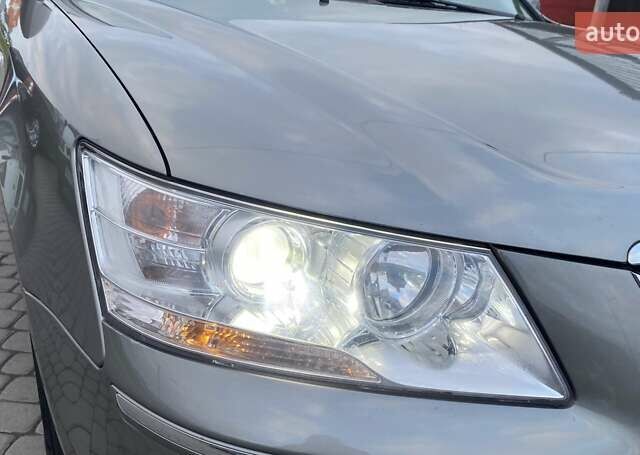 Серый Хендай Соната, объемом двигателя 2 л и пробегом 115 тыс. км за 7800 $, фото 17 на Automoto.ua