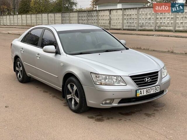 Хендай Соната 2008 в Киеве на Automoto.ua Серый Хендай Соната, объемом двигателя 2 л и пробегом 200 тыс. км за 5700 $, фото 24 на Automoto.ua