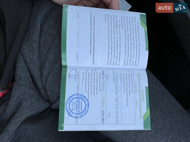 Хендай Соната 2008 у Полтаві на Automoto.ua Сірий Хендай Соната, об'ємом двигуна 2 л та пробігом 174 тис. км за 7300 $, фото 37 на Automoto.ua