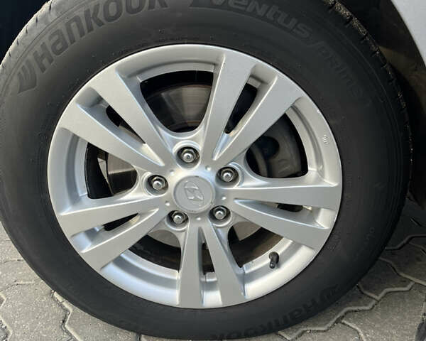 Хендай Соната 2008 у Полтаві на Automoto.ua Сірий Хендай Соната, об'ємом двигуна 2 л та пробігом 174 тис. км за 7300 $, фото 9 на Automoto.ua