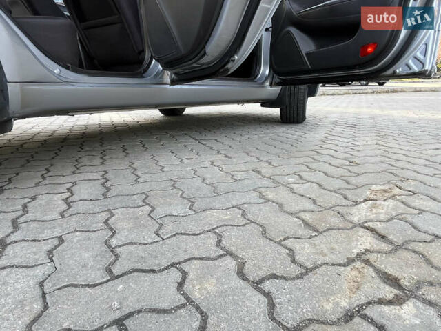 Хендай Соната 2008 у Полтаві на Automoto.ua Сірий Хендай Соната, об'ємом двигуна 2 л та пробігом 174 тис. км за 7300 $, фото 25 на Automoto.ua