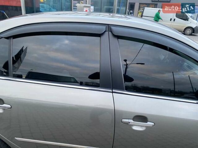 Серый Хендай Соната, объемом двигателя 2 л и пробегом 115 тыс. км за 7800 $, фото 18 на Automoto.ua