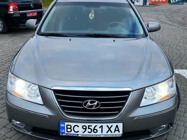 Серый Хендай Соната, объемом двигателя 2 л и пробегом 115 тыс. км за 7800 $, фото 3 на Automoto.ua