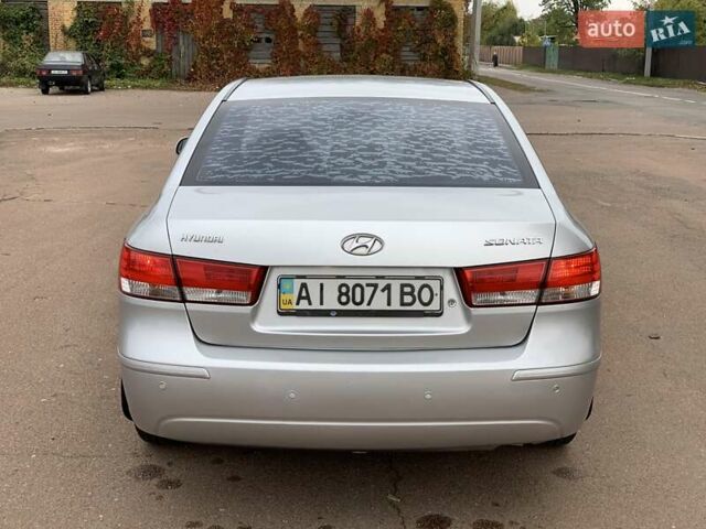 Хендай Соната 2008 в Киеве на Automoto.ua Серый Хендай Соната, объемом двигателя 2 л и пробегом 200 тыс. км за 5700 $, фото 15 на Automoto.ua