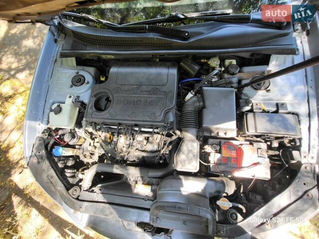 Хендай Соната 2008 у Одесі на Automoto.ua Сірий Хендай Соната, об'ємом двигуна 2 л та пробігом 328 тис. км за 5900 $, фото 8 на Automoto.ua