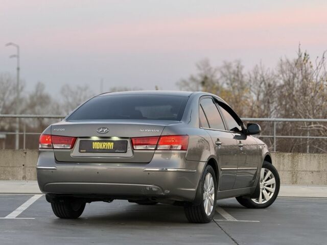 Серый Хендай Соната, объемом двигателя 2.4 л и пробегом 288 тыс. км за 6350 $, фото 8 на Automoto.ua