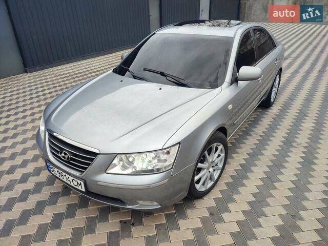 Сірий Хендай Соната, об'ємом двигуна 3.34 л та пробігом 280 тис. км за 7000 $, фото 16 на Automoto.ua
