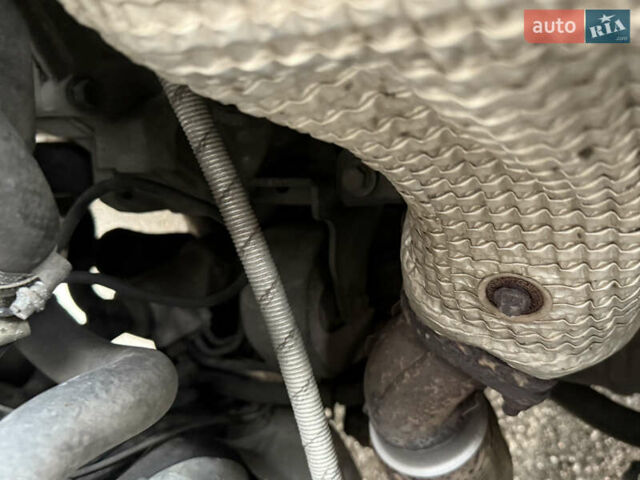 Серый Хендай Соната, объемом двигателя 2.4 л и пробегом 266 тыс. км за 8500 $, фото 31 на Automoto.ua