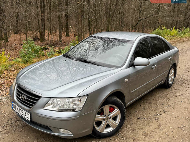 Серый Хендай Соната, объемом двигателя 2 л и пробегом 234 тыс. км за 5500 $, фото 6 на Automoto.ua