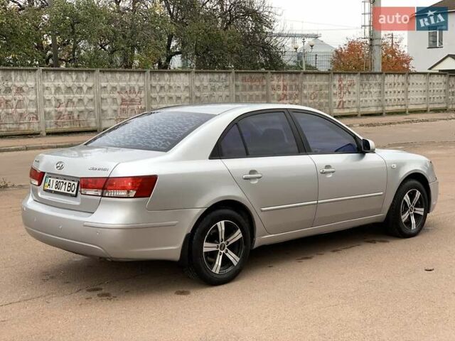 Хендай Соната 2008 в Киеве на Automoto.ua Серый Хендай Соната, объемом двигателя 2 л и пробегом 200 тыс. км за 5700 $, фото 19 на Automoto.ua