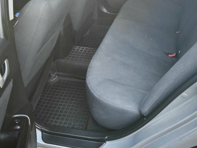Хендай Соната 2008 у Києві на Automoto.ua Сірий Хендай Соната, об'ємом двигуна 2 л та пробігом 286 тис. км за 5499 $, фото 15 на Automoto.ua