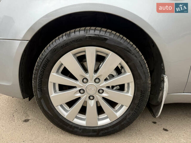 Серый Хендай Соната, объемом двигателя 2.4 л и пробегом 266 тыс. км за 8500 $, фото 52 на Automoto.ua