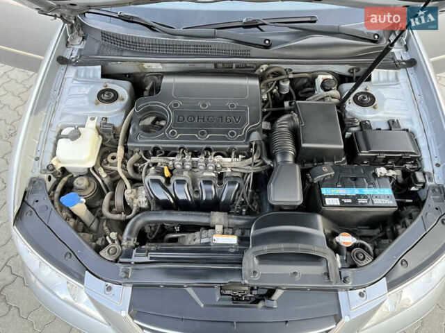 Хендай Соната 2008 у Полтаві на Automoto.ua Сірий Хендай Соната, об'ємом двигуна 2 л та пробігом 174 тис. км за 7300 $, фото 30 на Automoto.ua