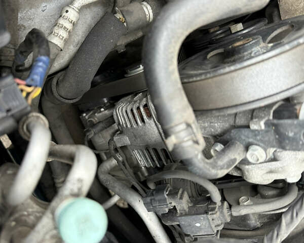 Серый Хендай Соната, объемом двигателя 2.4 л и пробегом 266 тыс. км за 8500 $, фото 29 на Automoto.ua