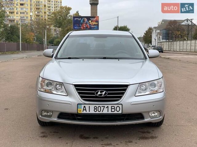 Хендай Соната 2008 в Киеве на Automoto.ua Серый Хендай Соната, объемом двигателя 2 л и пробегом 200 тыс. км за 5700 $, фото 2 на Automoto.ua