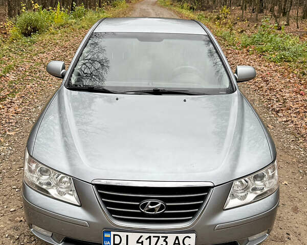 Серый Хендай Соната, объемом двигателя 2 л и пробегом 234 тыс. км за 5500 $, фото 9 на Automoto.ua