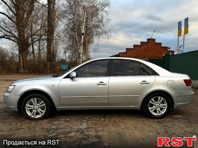 Сірий Хендай Соната, об'ємом двигуна 2 л та пробігом 180 тис. км за 5700 $, фото 3 на Automoto.ua
