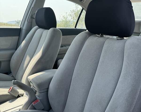 Серый Хендай Соната, объемом двигателя 2 л и пробегом 343 тыс. км за 4300 $, фото 9 на Automoto.ua