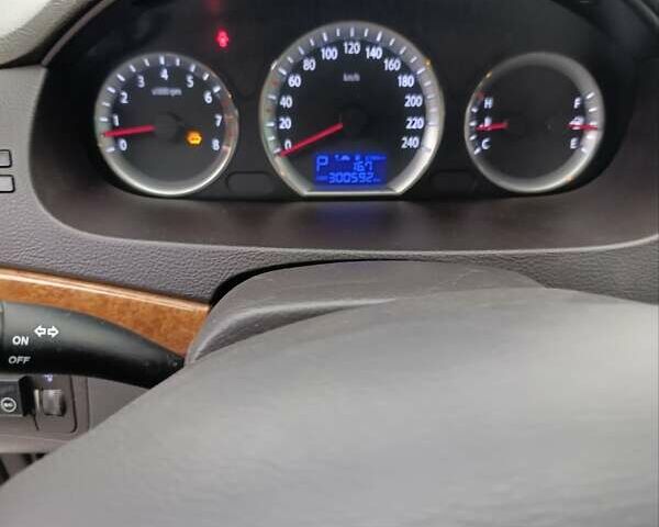 Сірий Хендай Соната, об'ємом двигуна 2.36 л та пробігом 300 тис. км за 5500 $, фото 16 на Automoto.ua