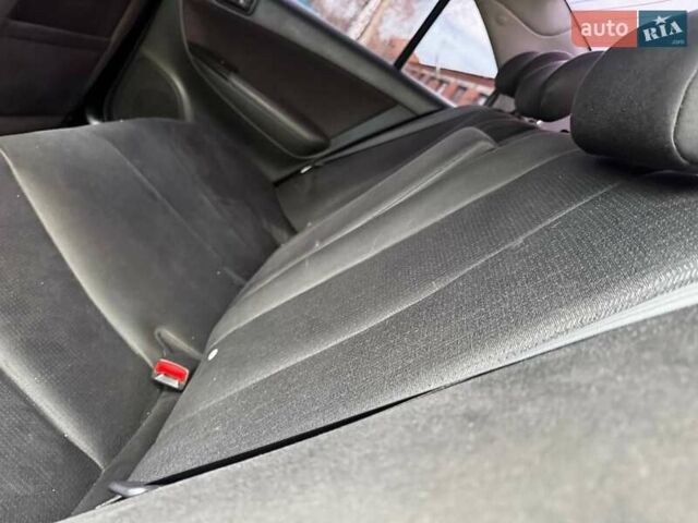 Сірий Хендай Соната, об'ємом двигуна 2 л та пробігом 180 тис. км за 5700 $, фото 43 на Automoto.ua