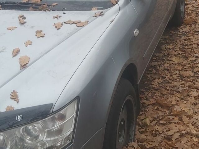 Серый Хендай Соната, объемом двигателя 2 л и пробегом 230 тыс. км за 4500 $, фото 3 на Automoto.ua