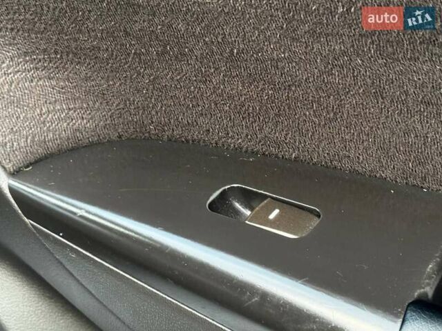 Сірий Хендай Соната, об'ємом двигуна 2 л та пробігом 180 тис. км за 5700 $, фото 51 на Automoto.ua