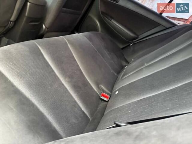 Сірий Хендай Соната, об'ємом двигуна 2 л та пробігом 180 тис. км за 5700 $, фото 45 на Automoto.ua