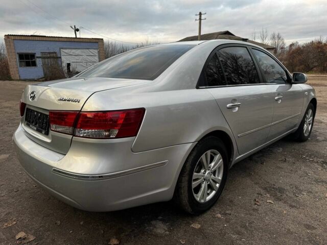 Сірий Хендай Соната, об'ємом двигуна 2 л та пробігом 180 тис. км за 5700 $, фото 13 на Automoto.ua