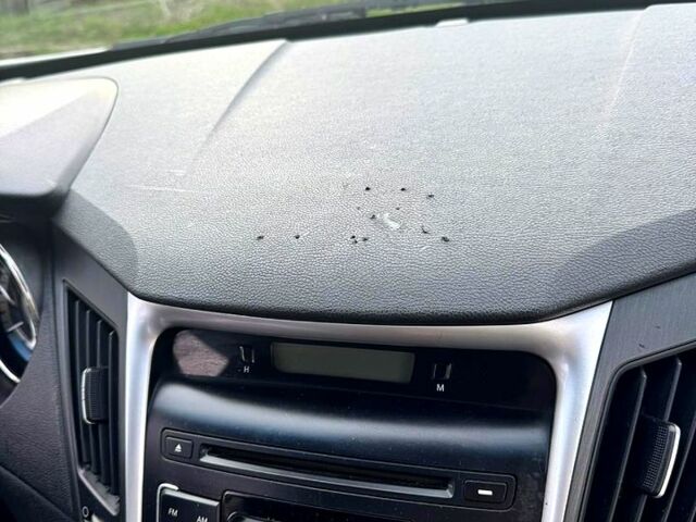 Сірий Хендай Соната, об'ємом двигуна 2 л та пробігом 120 тис. км за 5700 $, фото 4 на Automoto.ua