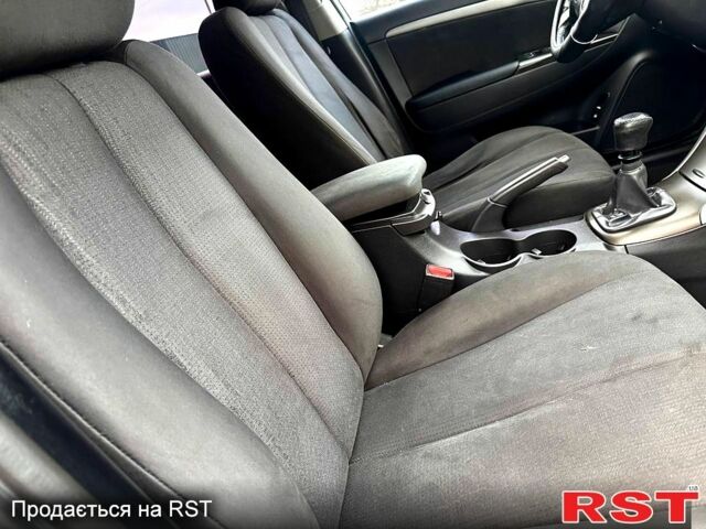 Сірий Хендай Соната, об'ємом двигуна 2 л та пробігом 180 тис. км за 5700 $, фото 9 на Automoto.ua