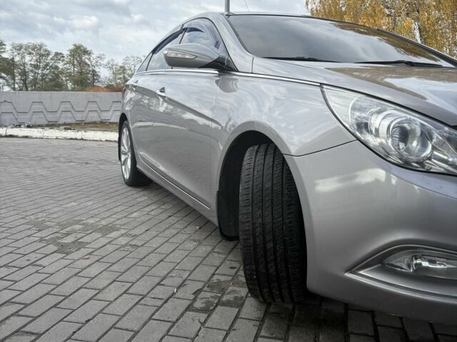 Хендай Соната 2010 в Днепре (Днепропетровске) на Automoto.ua Серый Хендай Соната, объемом двигателя 2.4 л и пробегом 236 тыс. км за 10199 $, фото 7 на Automoto.ua