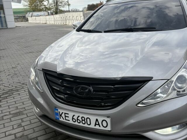 Хендай Соната 2010 в Днепре (Днепропетровске) на Automoto.ua Серый Хендай Соната, объемом двигателя 2.4 л и пробегом 236 тыс. км за 10199 $, фото 1 на Automoto.ua