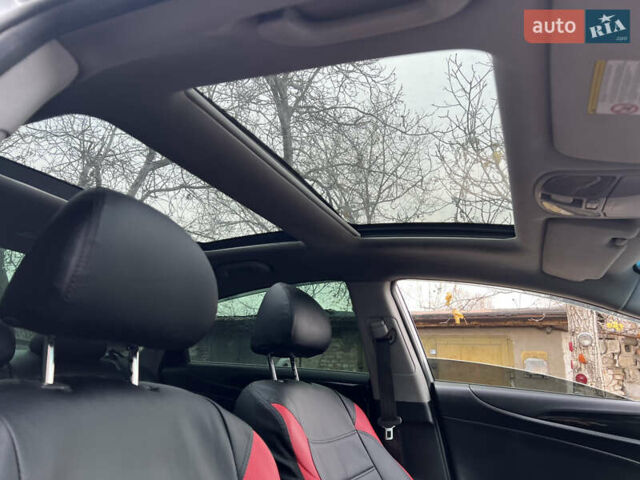 Сірий Хендай Соната, об'ємом двигуна 2.36 л та пробігом 207 тис. км за 8500 $, фото 9 на Automoto.ua