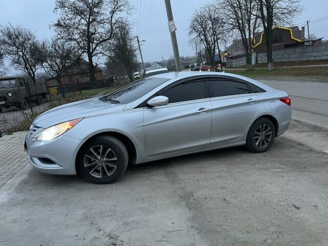 Серый Хендай Соната, объемом двигателя 2.4 л и пробегом 192 тыс. км за 6999 $, фото 6 на Automoto.ua