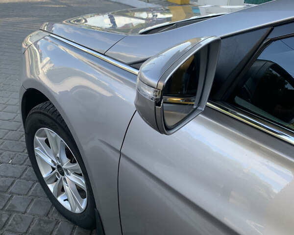 Серый Хендай Соната, объемом двигателя 2 л и пробегом 250 тыс. км за 7800 $, фото 5 на Automoto.ua