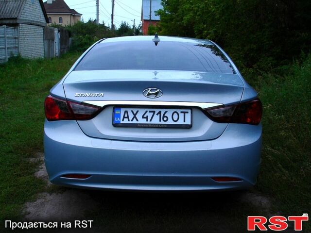 Сірий Хендай Соната, об'ємом двигуна 2.4 л та пробігом 0 тис. км за 8500 $, фото 3 на Automoto.ua