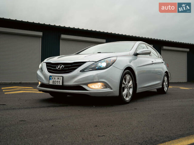 Хендай Соната 2011 в Киеве на Automoto.ua Серый Хендай Соната, объемом двигателя 2.4 л и пробегом 170 тыс. км за 9600 $, фото 1 на Automoto.ua