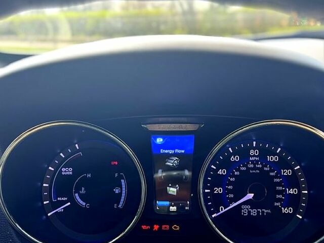 Серый Хендай Соната, объемом двигателя 2.4 л и пробегом 320 тыс. км за 9500 $, фото 7 на Automoto.ua