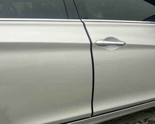 Хендай Соната 2011 в Тернополе на Automoto.ua Серый Хендай Соната, объемом двигателя 2 л и пробегом 375 тыс. км за 6600 $, фото 30 на Automoto.ua