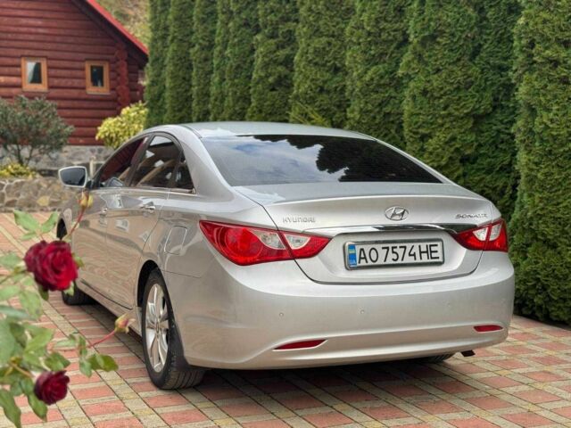 Хендай Соната 2011 в Ужгороде на Automoto.ua Серый Хендай Соната, объемом двигателя 2.4 л и пробегом 168 тыс. км за 8500 $, фото 7 на Automoto.ua