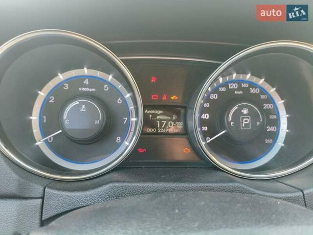 Сірий Хендай Соната, об'ємом двигуна 2 л та пробігом 230 тис. км за 8500 $, фото 14 на Automoto.ua