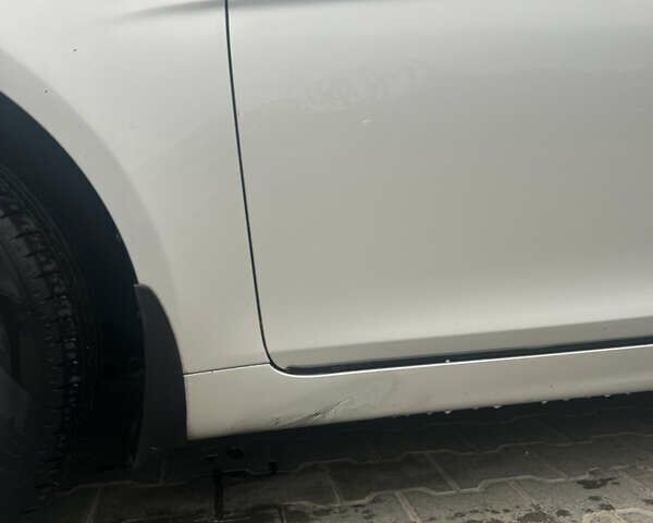 Хендай Соната 2011 в Тернополе на Automoto.ua Серый Хендай Соната, объемом двигателя 2 л и пробегом 375 тыс. км за 6600 $, фото 19 на Automoto.ua