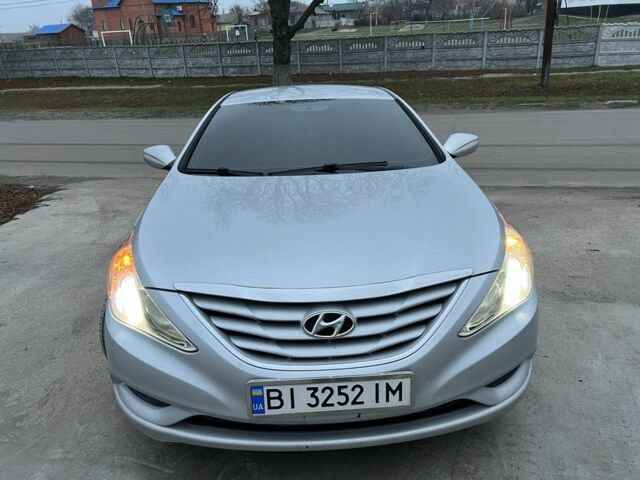 Серый Хендай Соната, объемом двигателя 2.4 л и пробегом 192 тыс. км за 6999 $, фото 7 на Automoto.ua